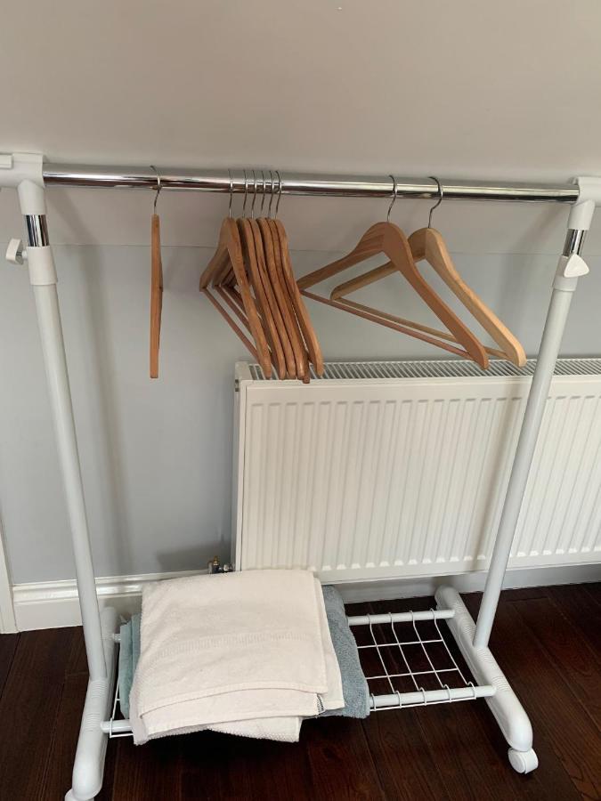 Baoyan Bed & Breakfast London Bagian luar foto